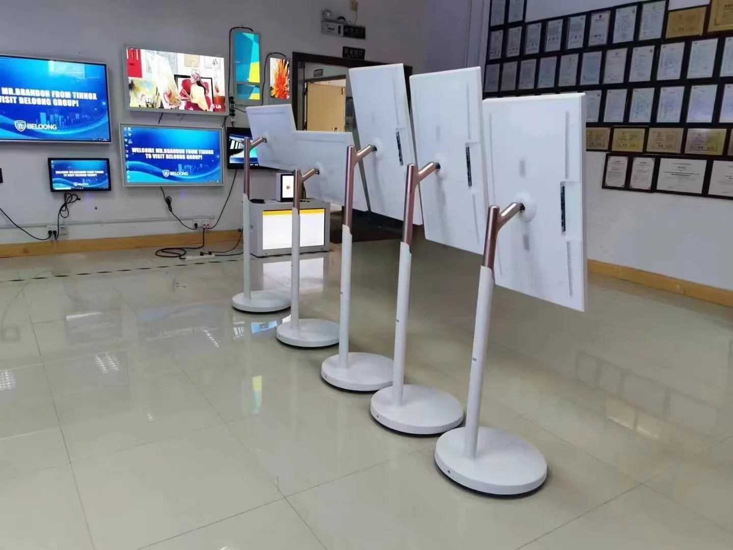 Televisor portátil con pantall - Yoga Fitness Videos Free reseña y precio